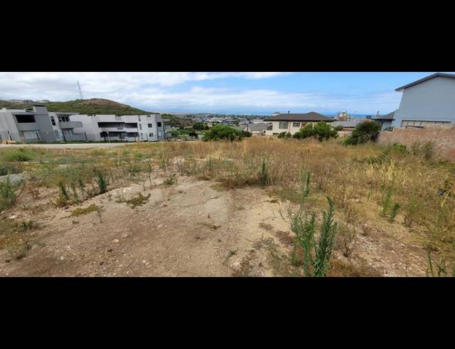 LAND FOR SALE IN ISLAND VIEW